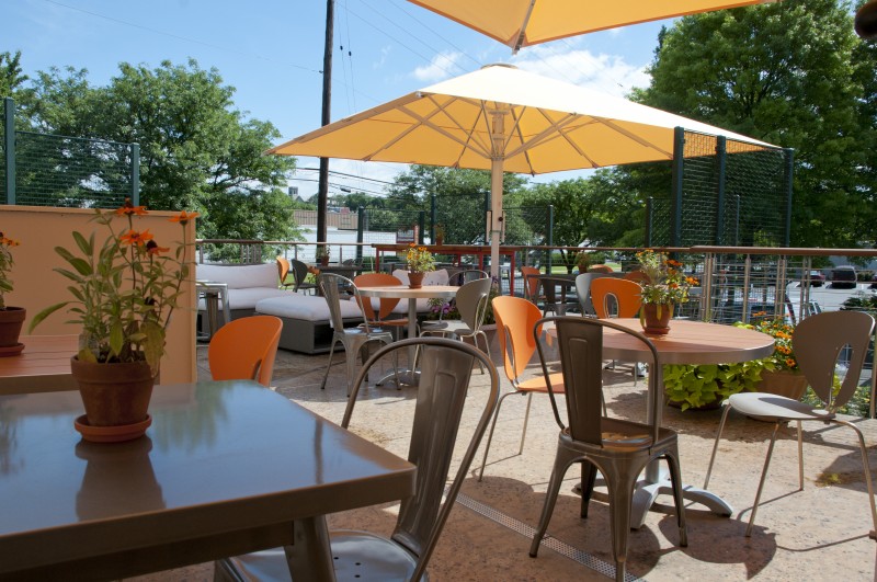 Outdoor Eating Area at the Cafe_1